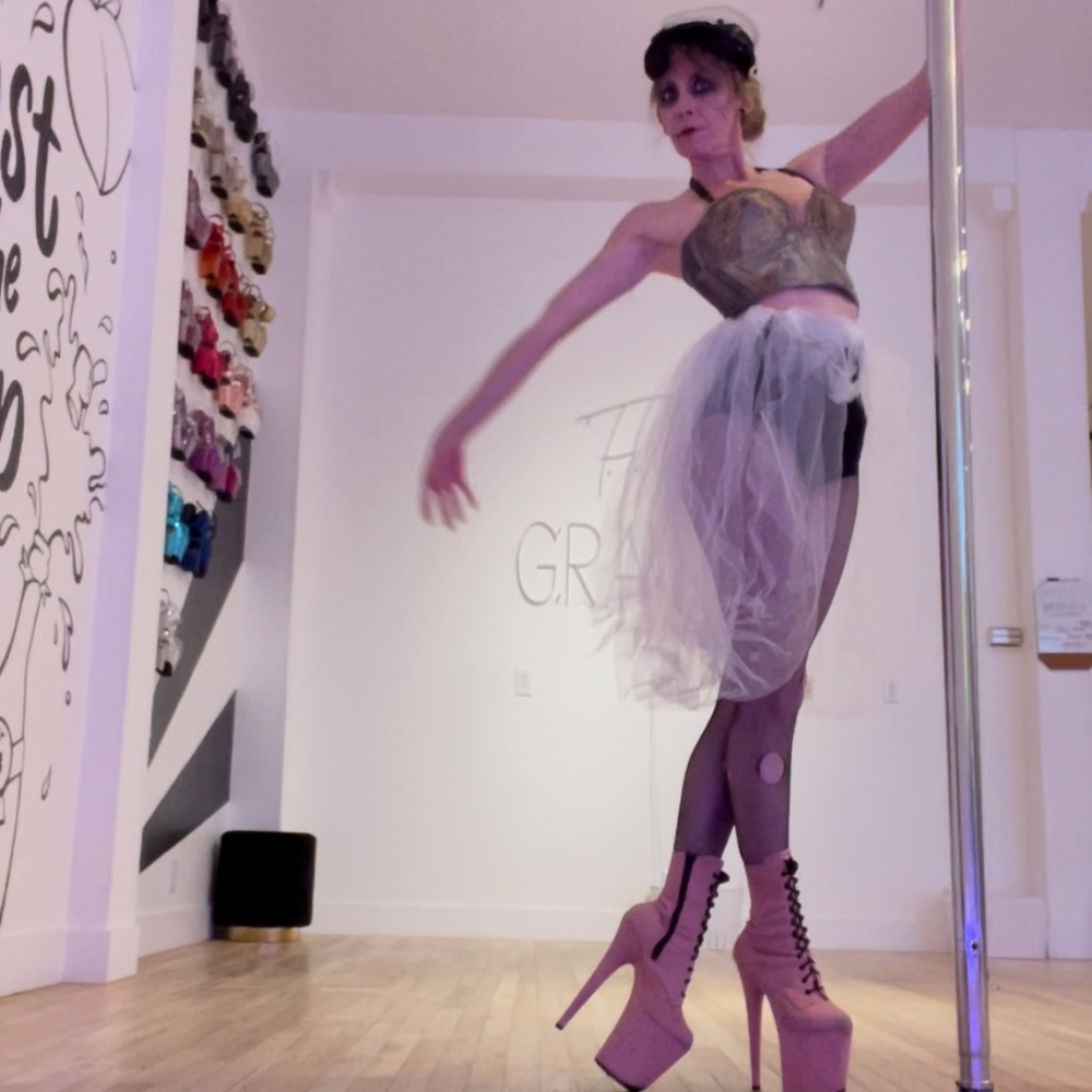 Meet your Posher, Dia